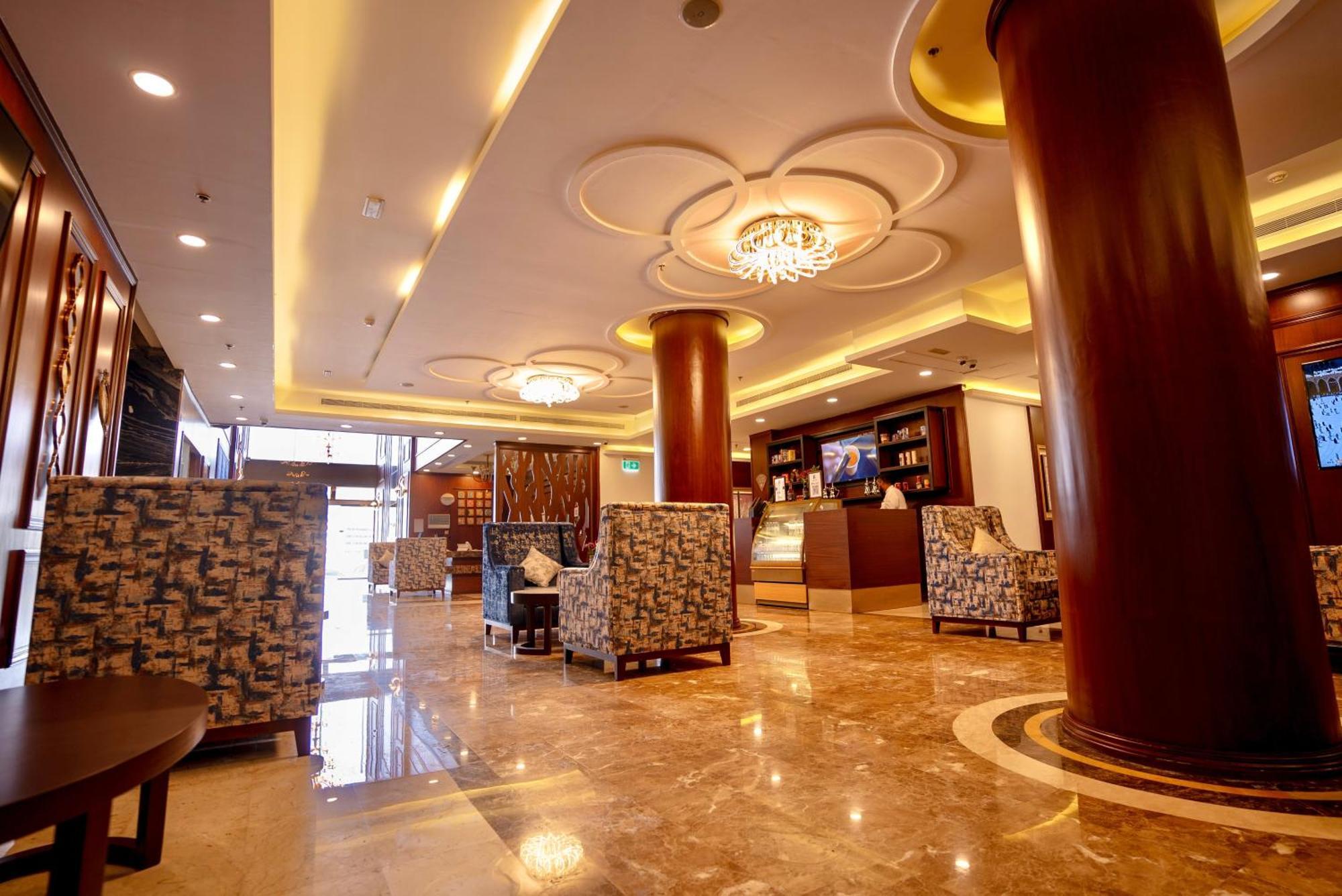 Laten Suites Al Naseem Jeddah Luaran gambar