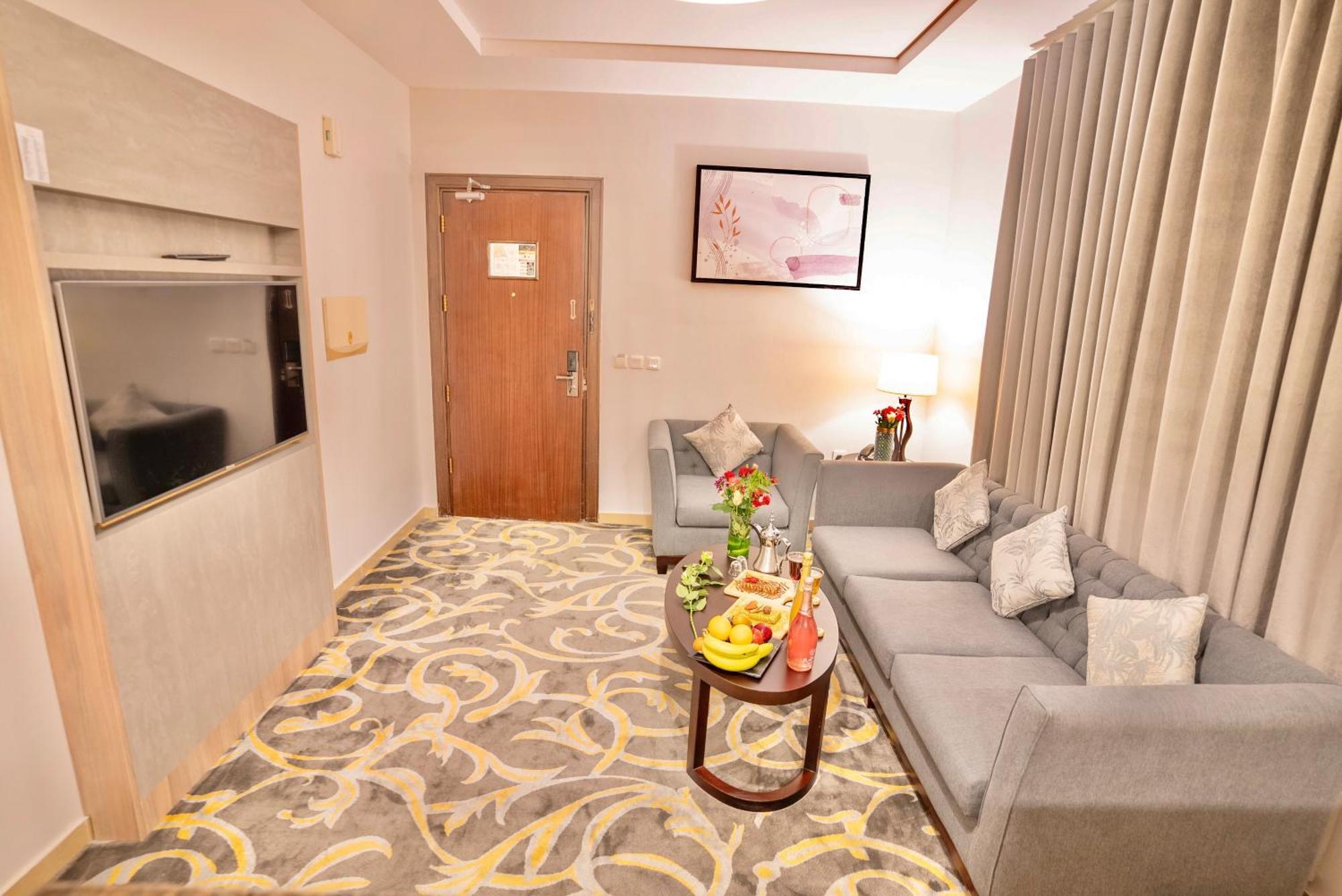 Laten Suites Al Naseem Jeddah Luaran gambar